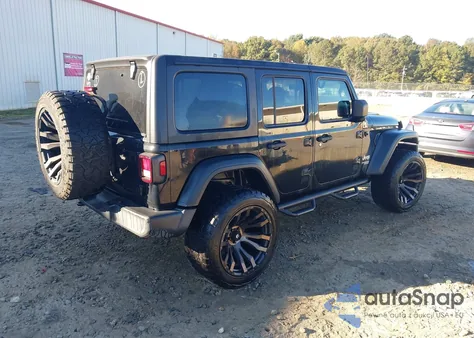 2020 Jeep Wrangler Unlimited Sport 4X4 z USA, uszkodzony, nr VIN 1C4HJXDG3LW202199